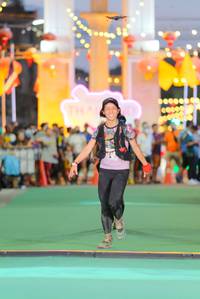 BIB: 
                            <button type="button" onclick="openModal(21768774)" class="btn btn-primary btn-sm float-right btn-popup" data-toggle="modal" data-target=".modal-high-quality">
                        <i class="fas fa-shopping-cart"></i> Add to Cart
                    </button>
                                            <button type="button" onclick="isThisMe(21768774, true)" class="btn btn-success btn-sm float-right btn-popup btn-isme hidden" data-toggle="tooltip" data-placement="bottom" title="นี่คือรูปของคุณใช่ไหม คลิกที่นี่เพื่อเอาเข้าอัลบั้ม">
                        <i class="fas fa-plus"></i> Add to album
                    </button>
                    <button type="button" onclick="isThisMe(21768774, false)" class="btn btn-warning btn-sm float-right btn-popup btn-isnotme hidden">
                        <i class="fas fa-ban"></i> Remove from album
                    </button>